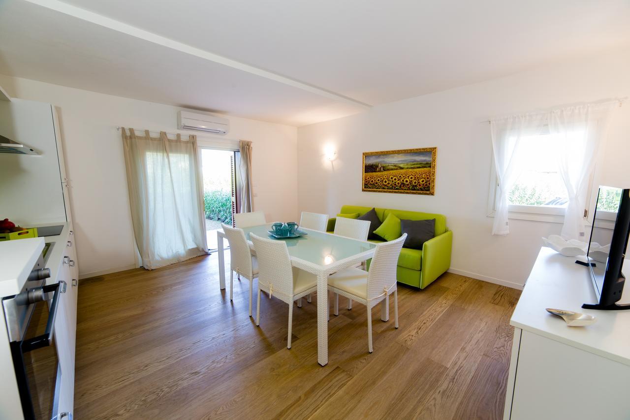 Residenze Dei Fiori Villa Porto Rotondo Exterior photo